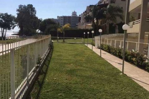 3 bedrooms Apartment in Germasogeia, Cyprus No. 32849 8