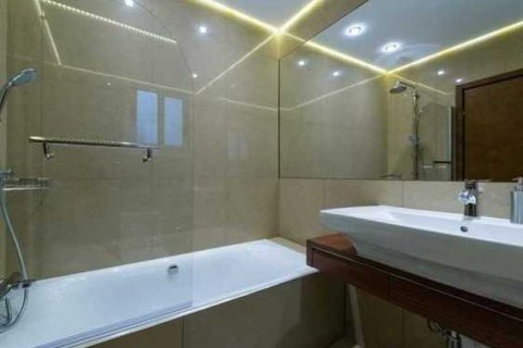 3 bedrooms Apartment in Germasogeia, Cyprus No. 32849 10