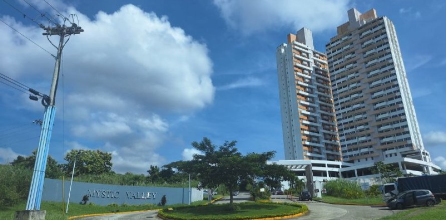 3 dormitorios Apartment en Panamá, Panama No. 128102