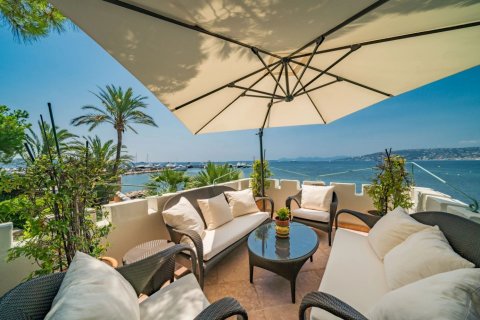 9 bedrooms Villa in Antibes, France No. 78593 22