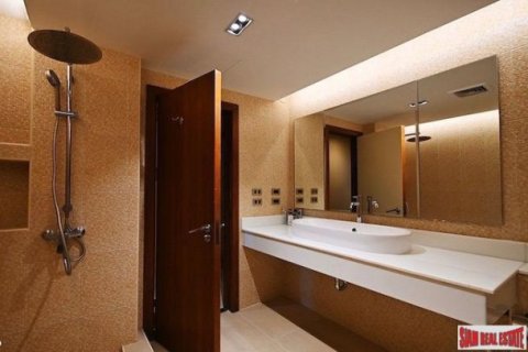 3 bedrooms House in Bangkok, Thailand No. 96616 8