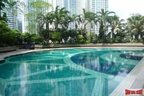 3 bedrooms House in Bangkok, Thailand No. 96616 20