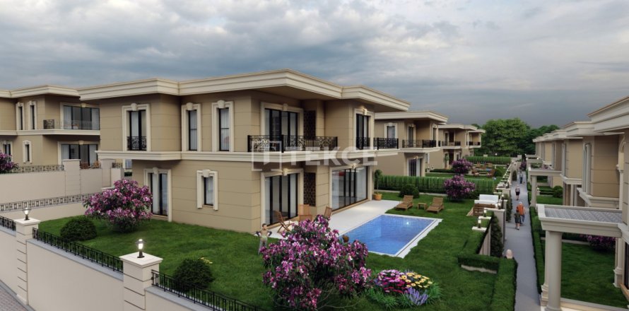 6 chambres Villa à Bueyuekcekmece, Turkey No. 13653