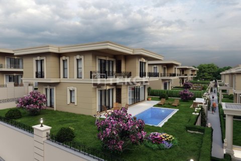 6 bedrooms Villa in Bueyuekcekmece, Turkey No. 13653