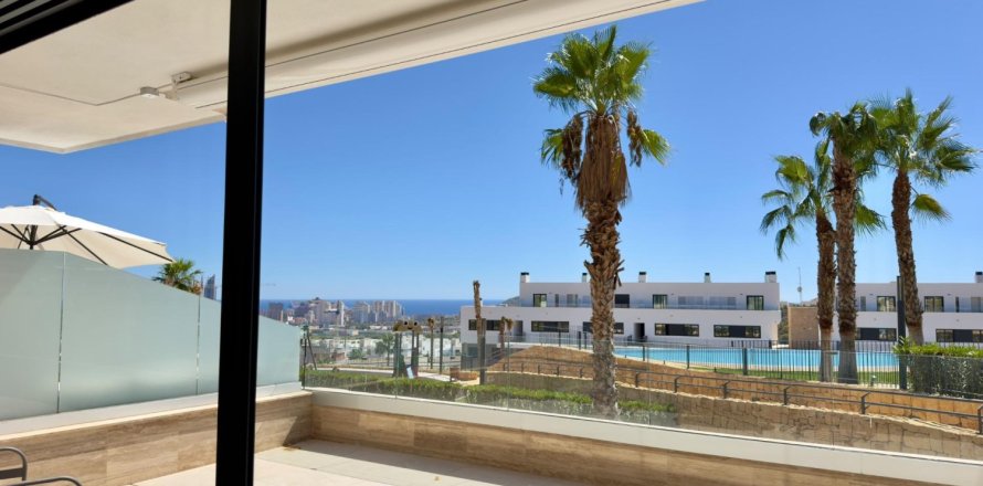 3 dormitorios Penthouse en Finestrat, Spain No. 128884