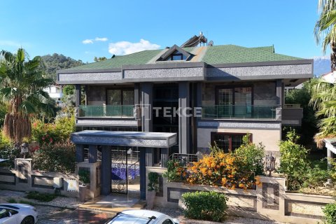 6 bedrooms Villa in Kemer, Turkey No. 123516