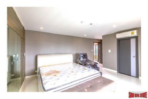 2 bedrooms Apartment in Bangkok, Thailand No. 96839 5