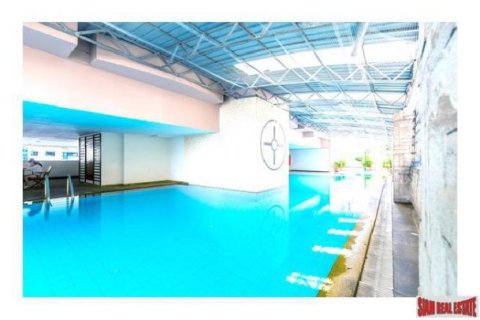 2 bedrooms Apartment in Bangkok, Thailand No. 96839 2