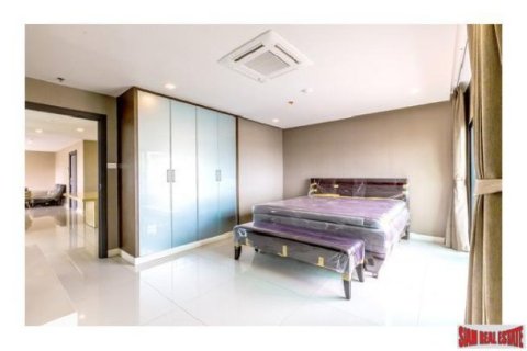 2 bedrooms Apartment in Bangkok, Thailand No. 96839 13