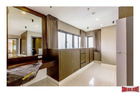 2 bedrooms Apartment in Bangkok, Thailand No. 96839 17