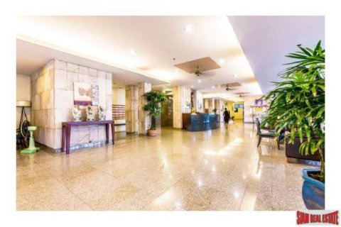 2 bedrooms Apartment in Bangkok, Thailand No. 96839 9