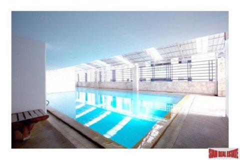 2 bedrooms Apartment in Bangkok, Thailand No. 96839 3