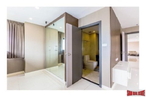 2 bedrooms Apartment in Bangkok, Thailand No. 96839 16