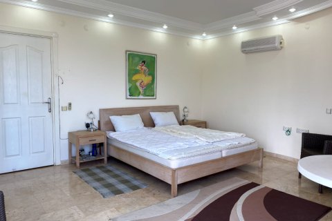 3 bedrooms Villa in Lien Chieu, Vietnam No. 12013 4