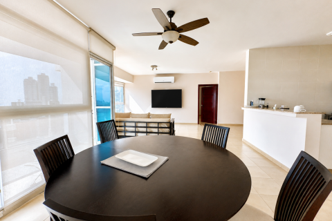 1 dormitorio Apartment en Panamá, Panama No. 128103 7