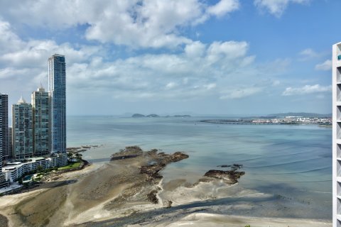 1 dormitorio Apartment en Panamá, Panama No. 128103 2