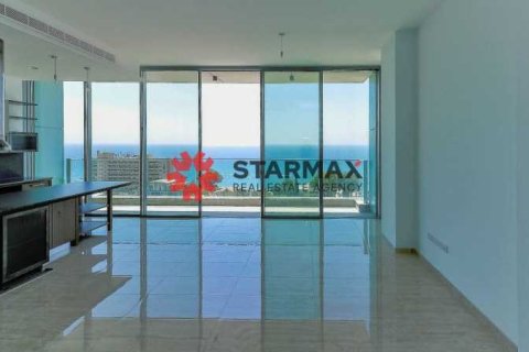 3 bedrooms Apartment in Agios Tychonas, Cyprus No. 82815 1