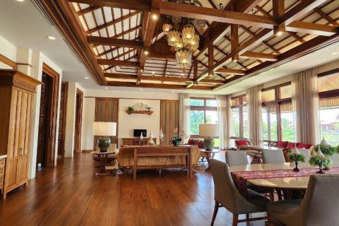 5 bedrooms House in Chiang Mai, Thailand No. 97615 1