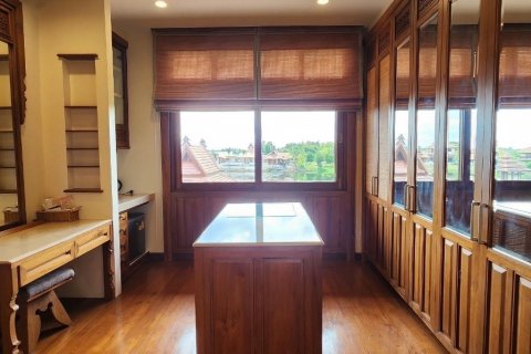 5 bedrooms House in Chiang Mai, Thailand No. 97615 16