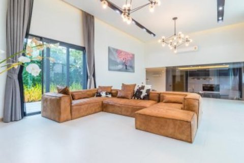 6 bedrooms Villa in Hua Hin, Thailand No. 95862 6