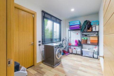 6 bedrooms Villa in Hua Hin, Thailand No. 95862 20