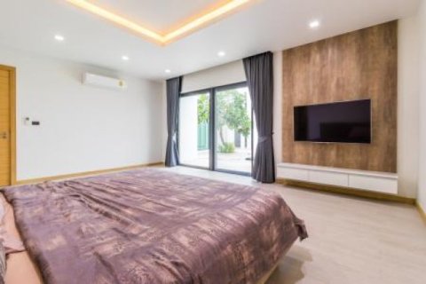 6 bedrooms Villa in Hua Hin, Thailand No. 95862 17