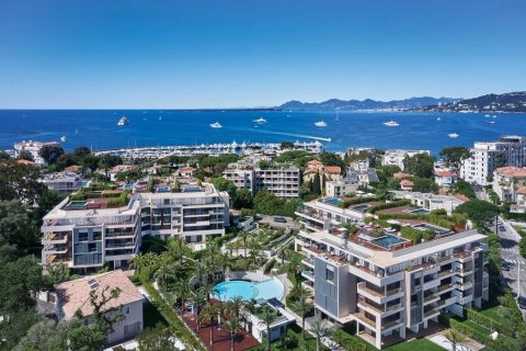 3 bedrooms Apartment in Antibes, France No. 68789 1