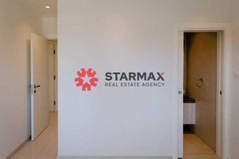 2 bedrooms Apartment in Germasogeia, Cyprus No. 82827 10