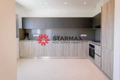 2 bedrooms Apartment in Germasogeia, Cyprus No. 82827 6