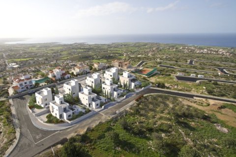 3 bedrooms Villa in Paphos, Cyprus No. 105513 6