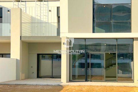 3 bedrooms Townhouse in Hoa Vang, Vietnam No. 94044 12