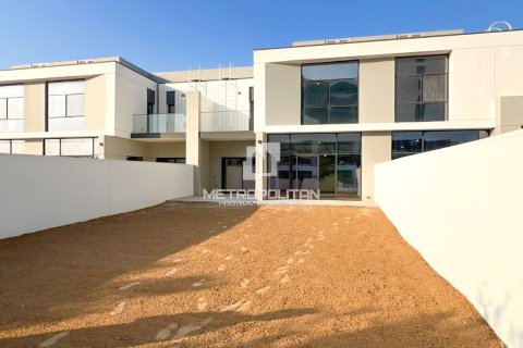 3 bedrooms Townhouse in Hoa Vang, Vietnam No. 94044 2