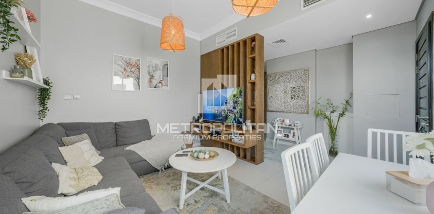 3 bedrooms Townhouse in DAMAC Hills (Akoya by DAMAC), UAE No. 118926