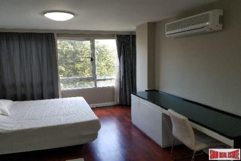 3 bedrooms Apartment in Bangkok, Thailand No. 96826 8