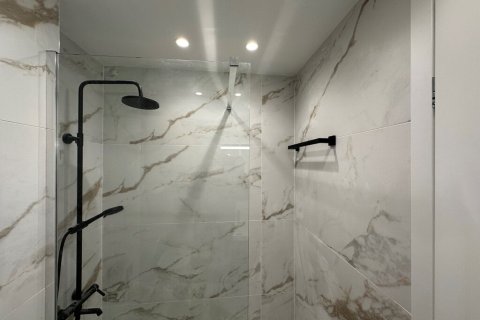 2 chambres Appartement à Thessaloniki, Greece No. 54652 12