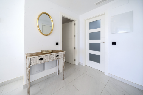 2 dormitorios Apartment en Dinh An, Vietnam No. 83906 8