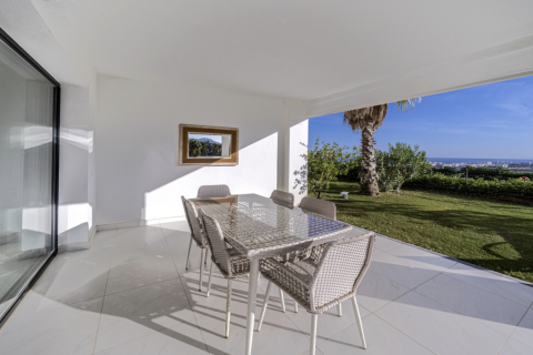 2 chambres Appartement à Estepona, Spain No. 83906