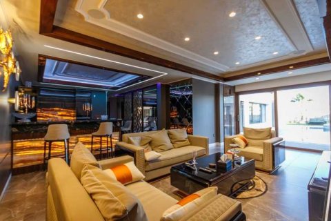 6 chambres House à Agios Athanasios, Cyprus No. 66127 11