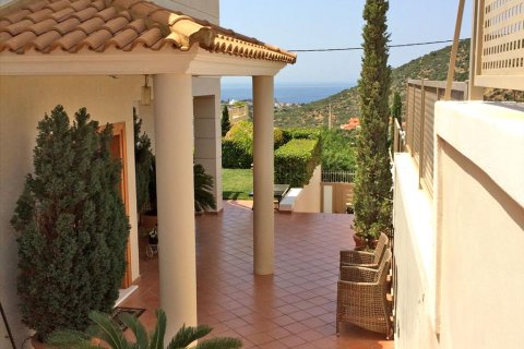 3 bedrooms Villa in Saronida, Greece No. 60338 2