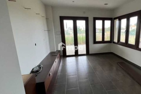 5 bedrooms House in Nisou, Cyprus No. 78975 8