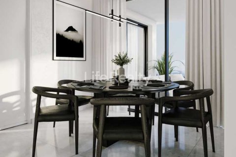 3 bedrooms Apartment in Germasogeia, Cyprus No. 33085 5