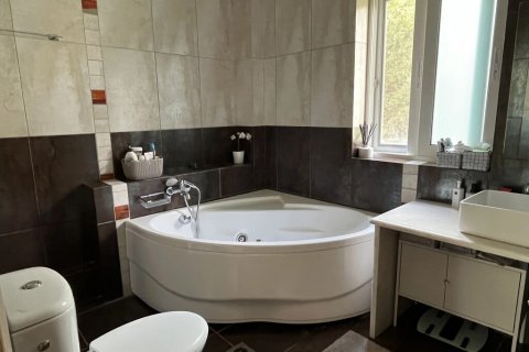 5 bedrooms House in Ekali, Greece No. 108351 10