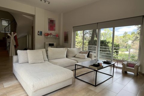 5 bedrooms House in Ekali, Greece No. 108351 6