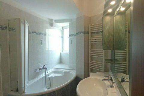 2 rooms Apartment in Glyfada, Greece No. 108213 10