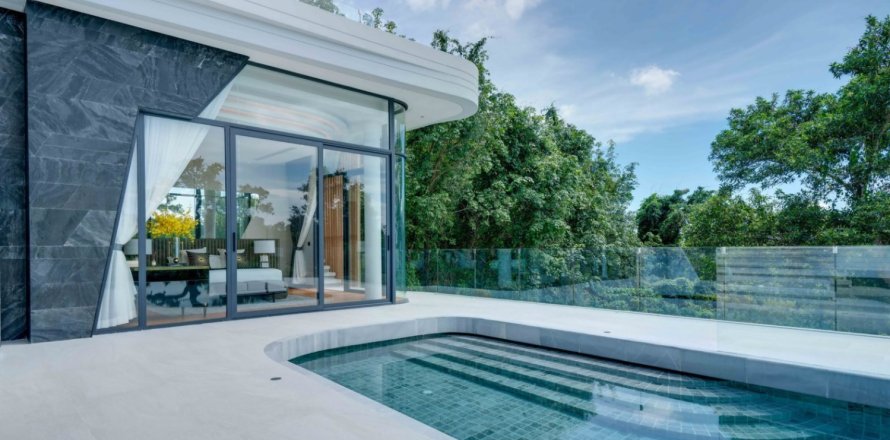 5 bedrooms Villa in Layan Beach, Thailand No. 1165