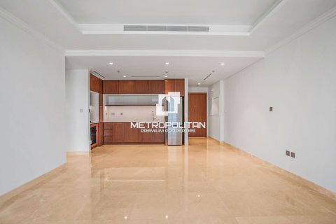 1 dormitorio Apartment en EMAAR Beachfront, UAE No. 118313