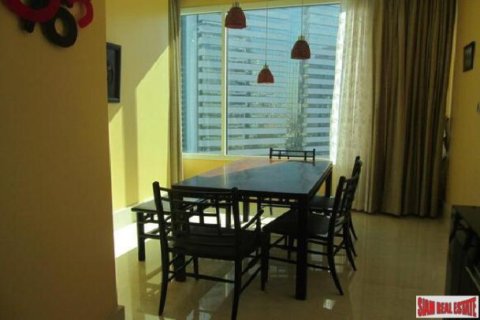 2 bedrooms Apartment in Bangkok, Thailand No. 96373 10