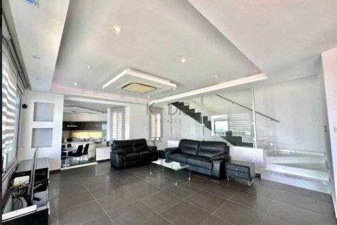 5 bedrooms Villa in Agios Athanasios, Cyprus No. 74135 12