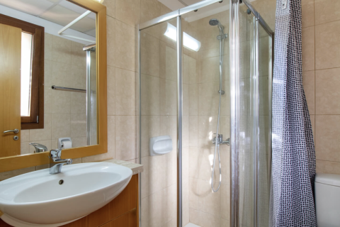 3 bedrooms House in Paphos, Cyprus No. 29848 5