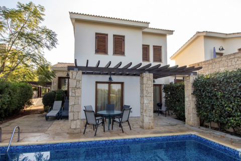 3 bedrooms House in Paphos, Cyprus No. 29848 9